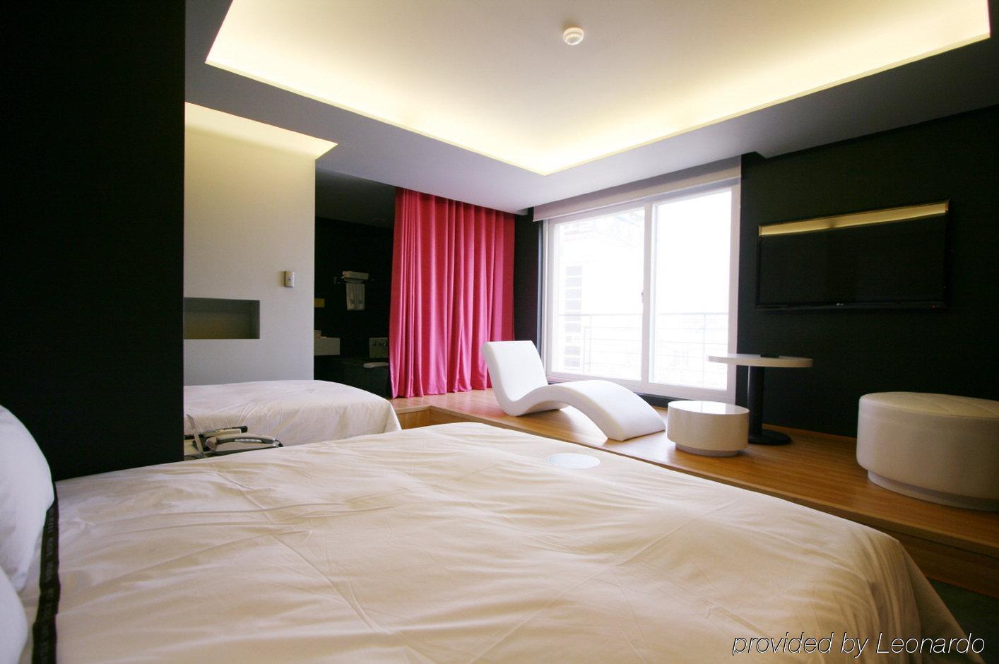 Hotel Oscar Suite Gunsan Δωμάτιο φωτογραφία